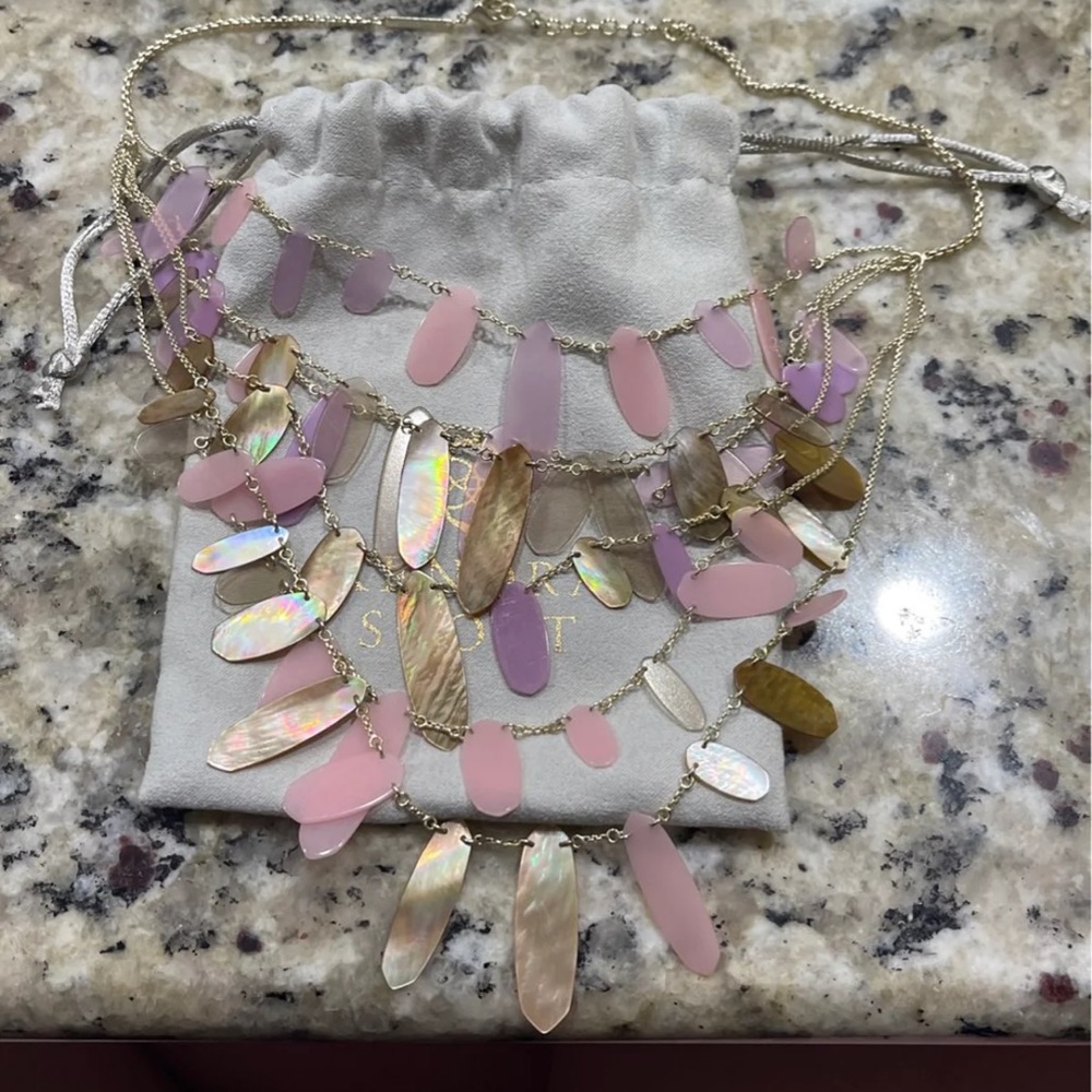 Kendra Scott Patricia necklace